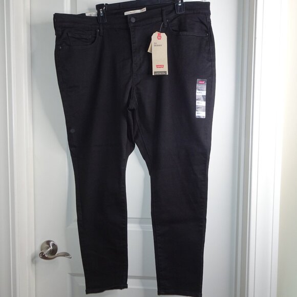 Levis's 711 Black Mid-rise Skinny Jeans Short - Picture 1 of 7